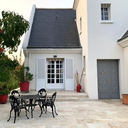 La Tour De Saint Cyr Bed & Breakfast Exterior foto